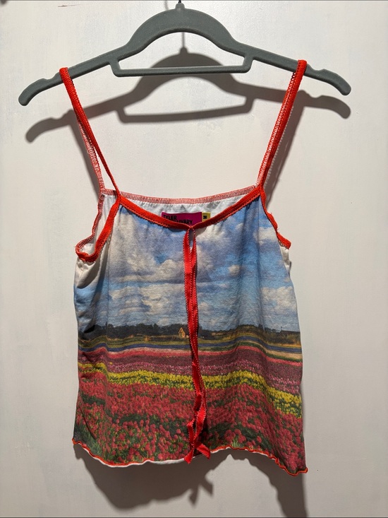 Tyler Mcgillivary Tops - TYLER MCGILLIVARY tulip fields tank top flowers size medium cotton